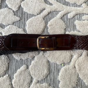 Croute de cuir brown leather belt